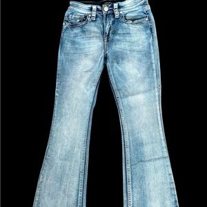Fire and Rain- Beautiful Women’s Jeans- Size 7